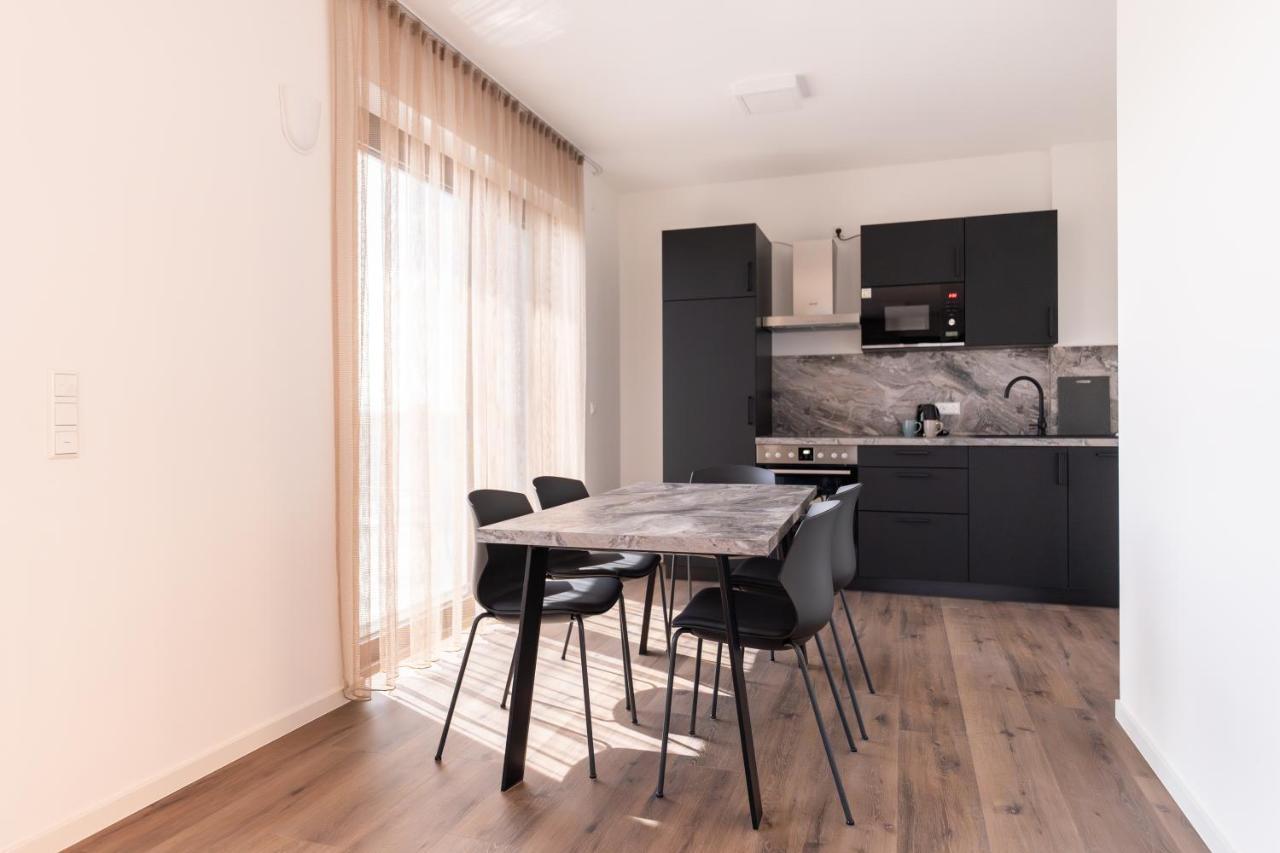 Living Neuburg Aparthotel Нойбург ан дер Донау Екстериор снимка